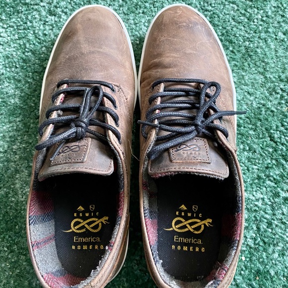 Emerica skate shoes - Picture 3 of 3